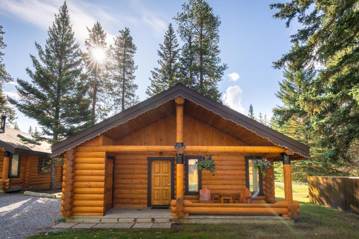Castle Mountain Chalets Kültér fotó
