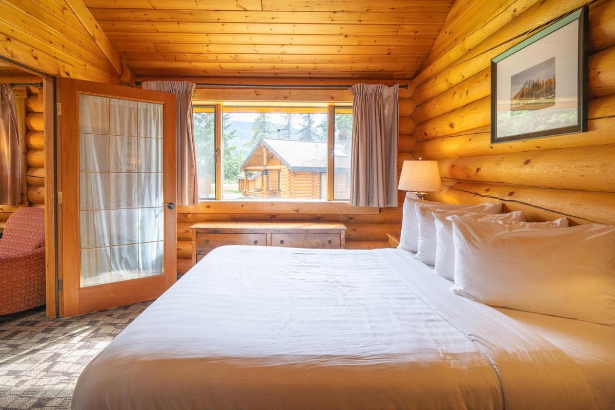 Castle Mountain Chalets Kültér fotó